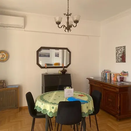 Seaview Port Apartmán