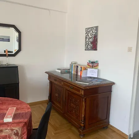 Seaview Port Appartement *