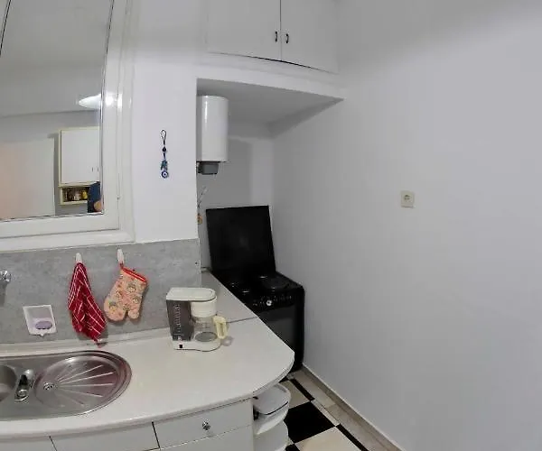 Seaview Port 公寓 卡瓦拉